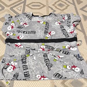 Tafford Gray Snowman Print Short Sleeve Top